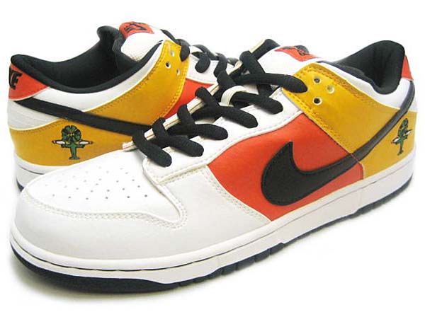 NIKE DUNK LOW PRO SB ROSWELL RAYGUNS [AWAY] 304292-802