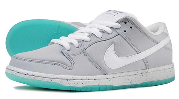 SB Dunk Low PRM (Marty Mcfly) 313170-022