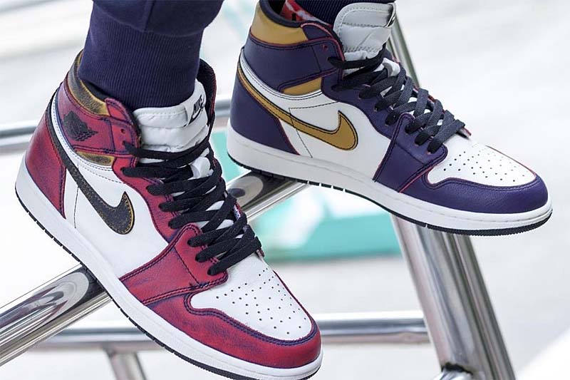 NIKE SB AIR JORDAN1 LA to CHICAGO46000円ではどうでしょうか