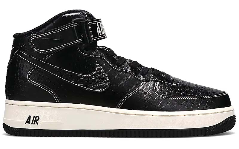 物欲スニーカー | NIKE AIR FORCE 1 MID 07 LX [BLACK / BLACK-PALE