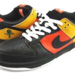 NIKE DUNK LOW PRO SB ROSWELL RAYGUNS [HOME] (304292-803)