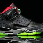 NIKE JORDAN SON OF MARVIN THE MARTIAN [BLACK / GYM RED-COOL GREY-GREEN PULSE] (512245-006)